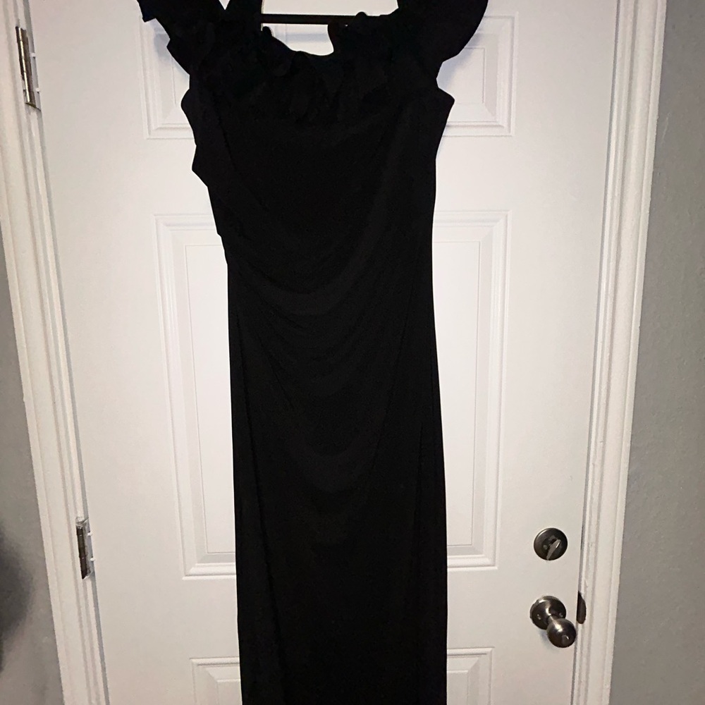 Elegant Black Ruffled Full Length Dress View 6